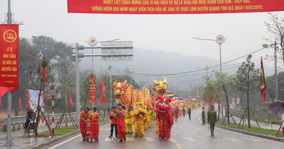 Linh thiêng nghi lễ rước nước mùa xuân tại Côn Sơn – Kiếp Bạc