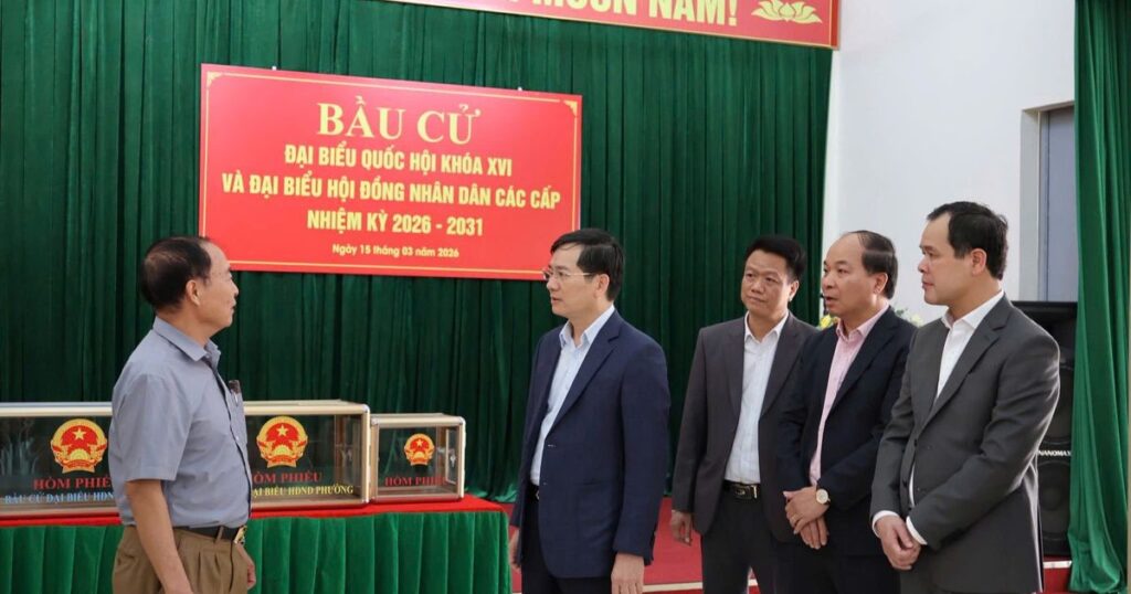 Phường Bãi Cháy (Quảng Ninh) triển khai công tác bầu cử cho khách du lịch