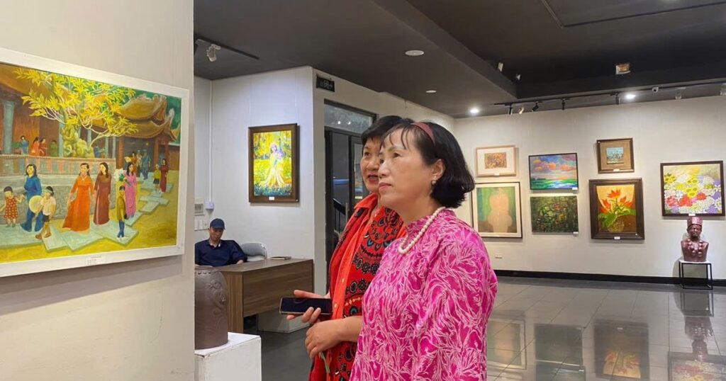 Tháng Ba Hà Nội: Ghé triển lãm “Phụ nữ yêu và vẽ” để cảm nhận vẻ đẹp nghệ thuật