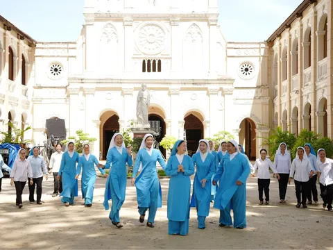 Tiểu chủng viện Làng Sông: Bối cảnh không gian di sản giữa miền ký ức và đức tin của “Hẹn em ngày nhật thực”