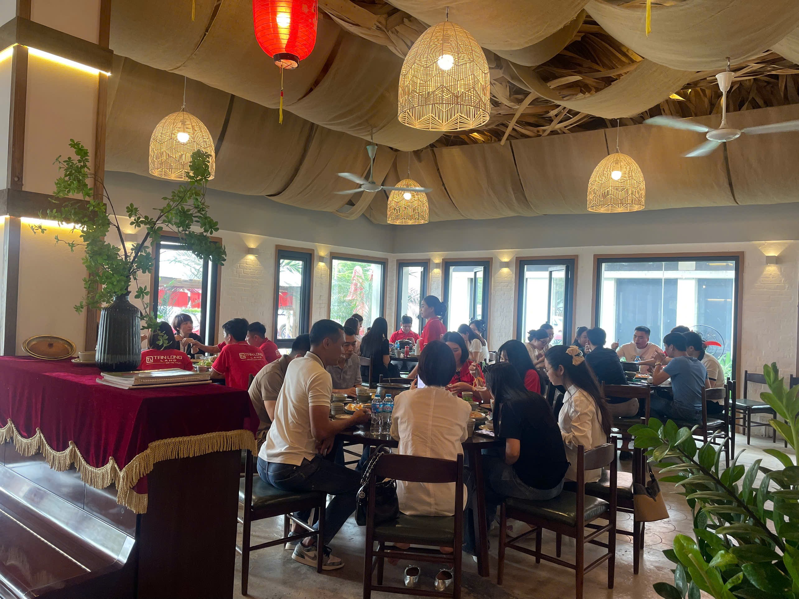 4c-nha-hang-khoi-1778506204 4c-nha-hang-khoi-1778506204.jpg