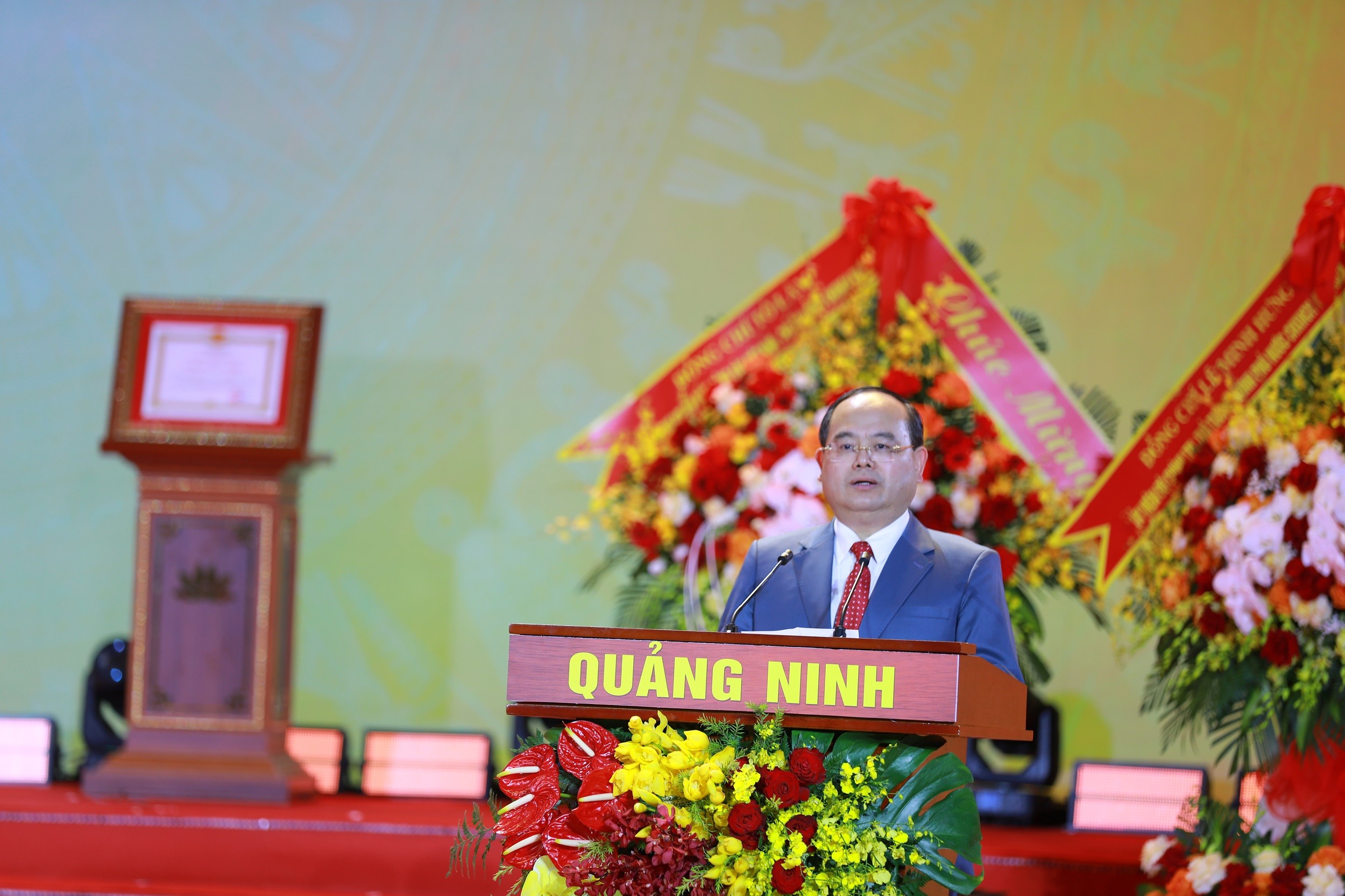 bi-thu-tinh-uy-phat-bieu-2-1787921135.jpg