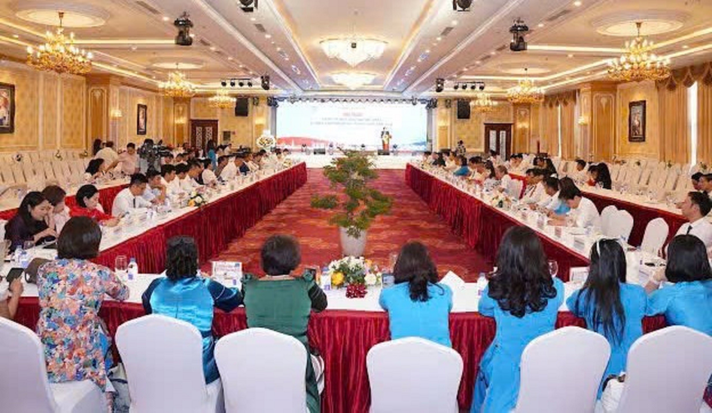 quang-canh-2-1786974967 quang-canh-2-1786974967.jpg