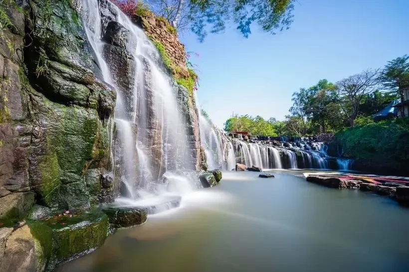 thac-da-han-la-dia-diem-cam-trai-da-ngoai-ly-tuong-vao-cuoi-tuan-danh-cho-nhom-ban-hoac-gia-dinh-1785822378 thac-da-han-la-dia-diem-cam-trai-da-ngoai-ly-tuong-vao-cuoi-tuan-danh-cho-nhom-ban-hoac-gia-dinh-1785822378.webp