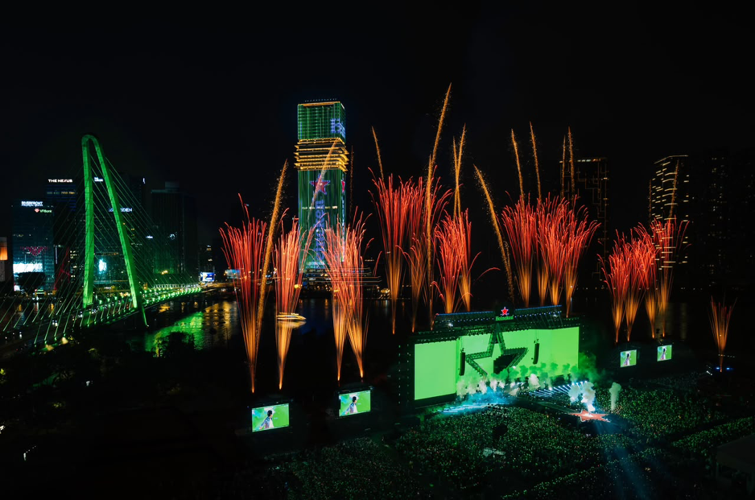 1-1789342546 1-1789342546.png