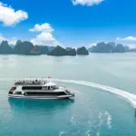 Tàu du lịch Quảng Nam “xông đất” Hạ Long bằng những vị khách quốc tế