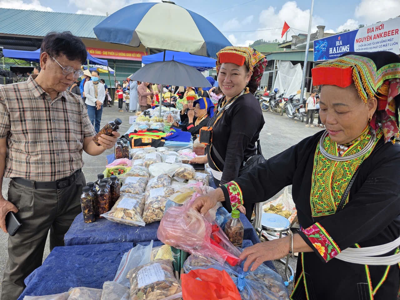 thuong-mai-1790519792.jpg