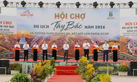 Hội chợ Du lịch Tây Bắc 2026 đưa du khách khám phá văn hóa, thưởng thức đặc sản tại Lào Cai